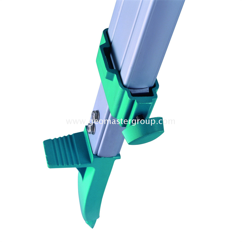 Trépied entrepreneur (jambes carrées, serrure latérale)