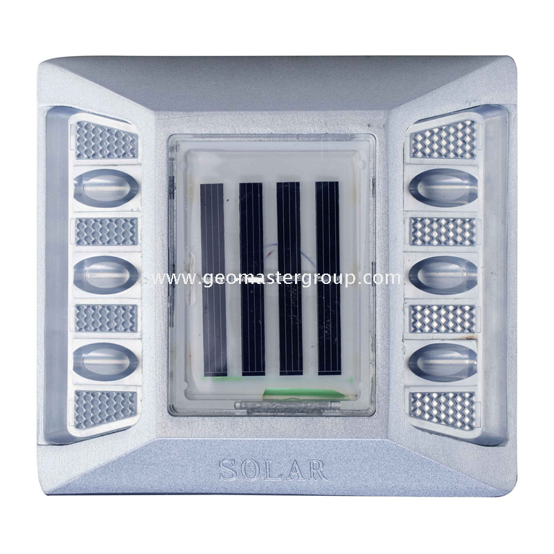 Goujon de route solaire