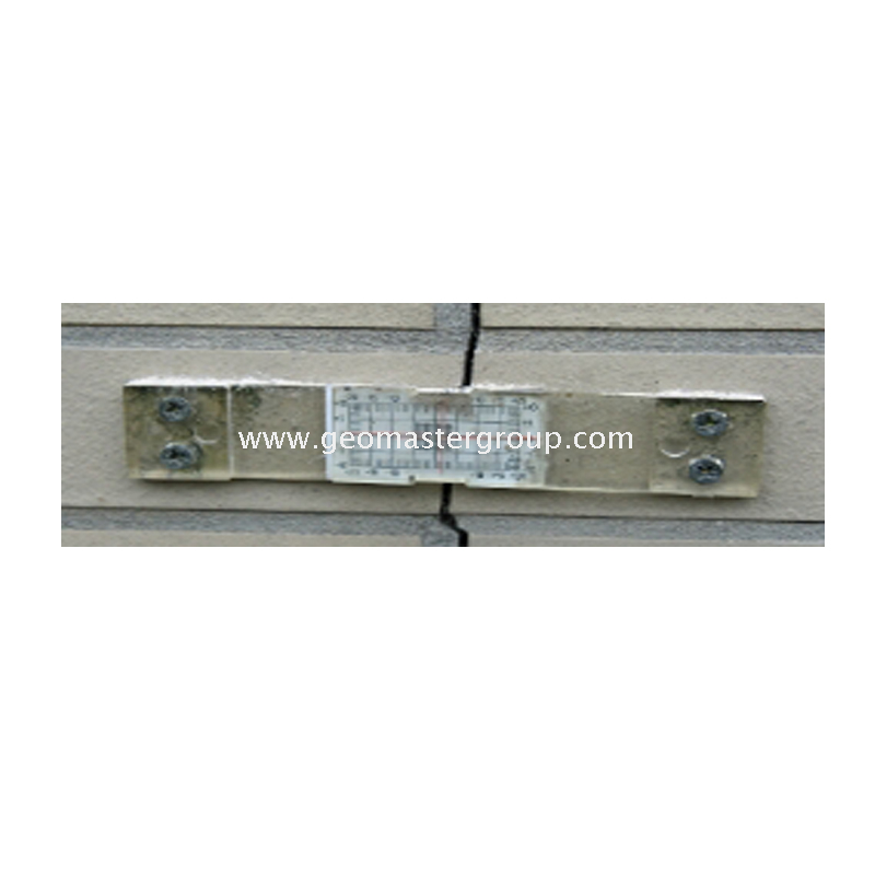 Moniteur de fissures